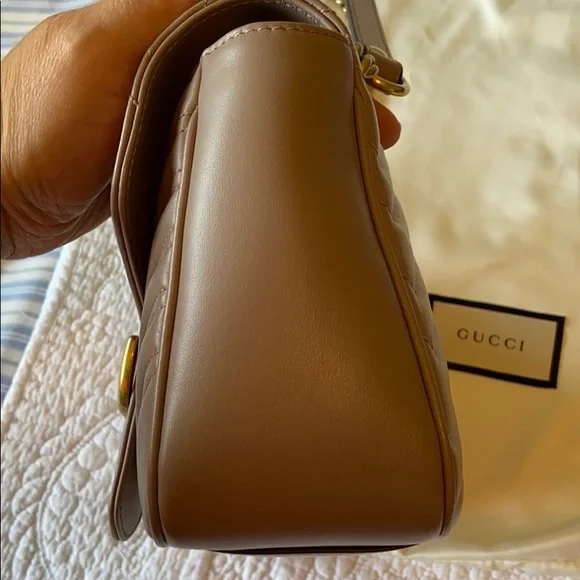 Gucci Small Marmont 2.0 Matelesse - Picture 5 of 16